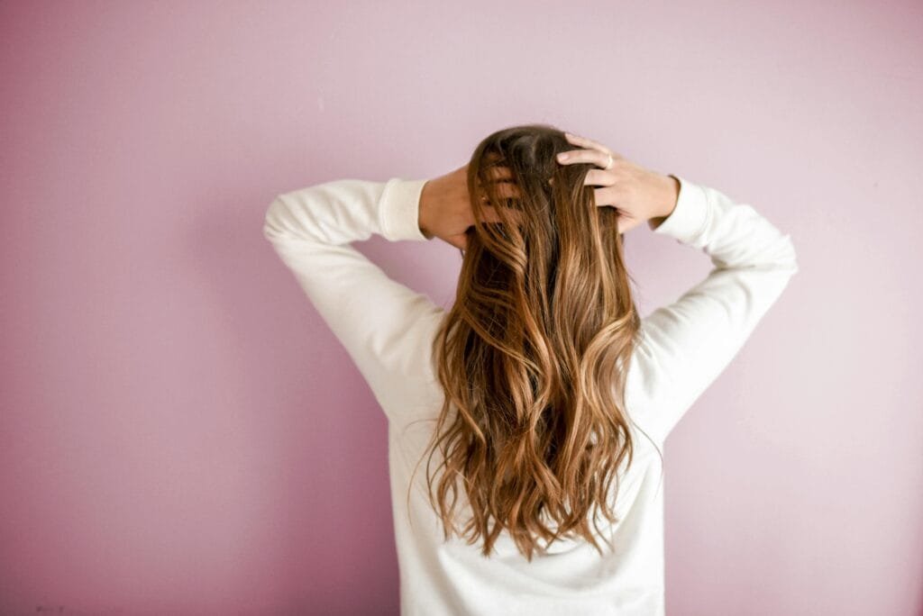 كيفية استخدام زيت جوز الهند للشعر للنساء